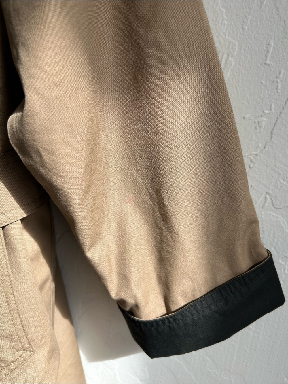 Women’s Size 10 Vintage London Fog Beige/Tan Classic Trench Coat with Belt - Picture 10 of 16